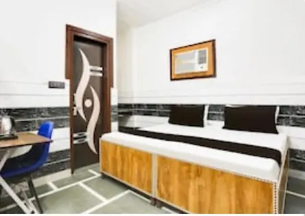 Happy Star Hotel